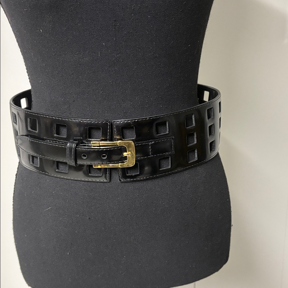 Per Se  Wide Belt with Gold Buckle